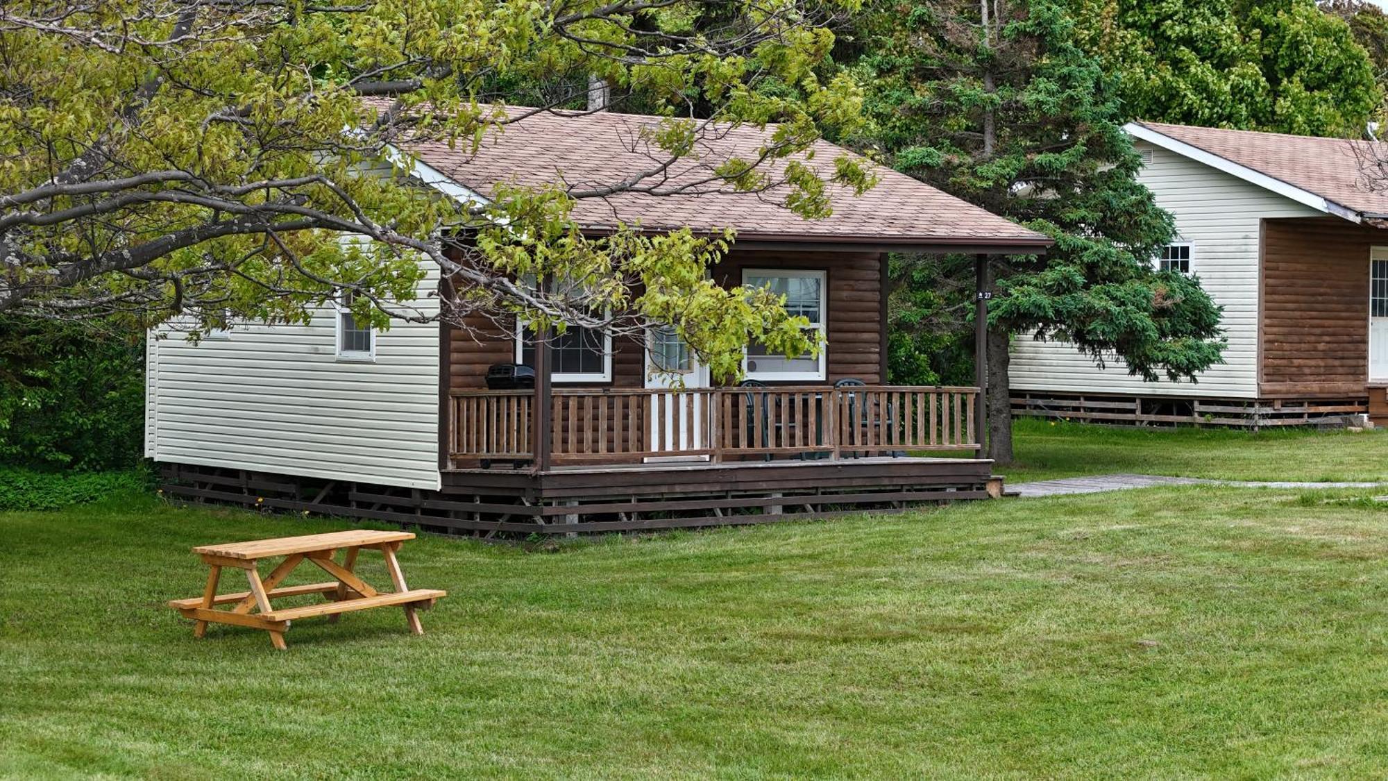 Cavendish Country Inn & Cottages Exterior photo